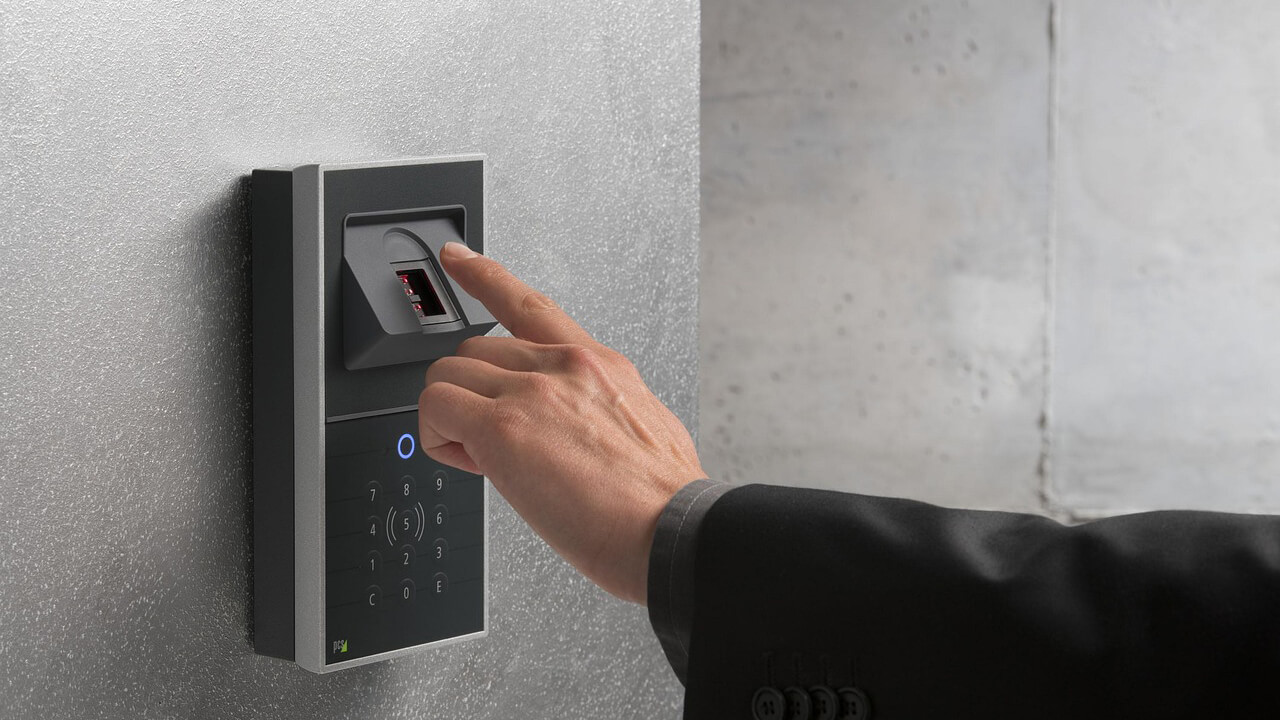 Controllo accessi biometrico